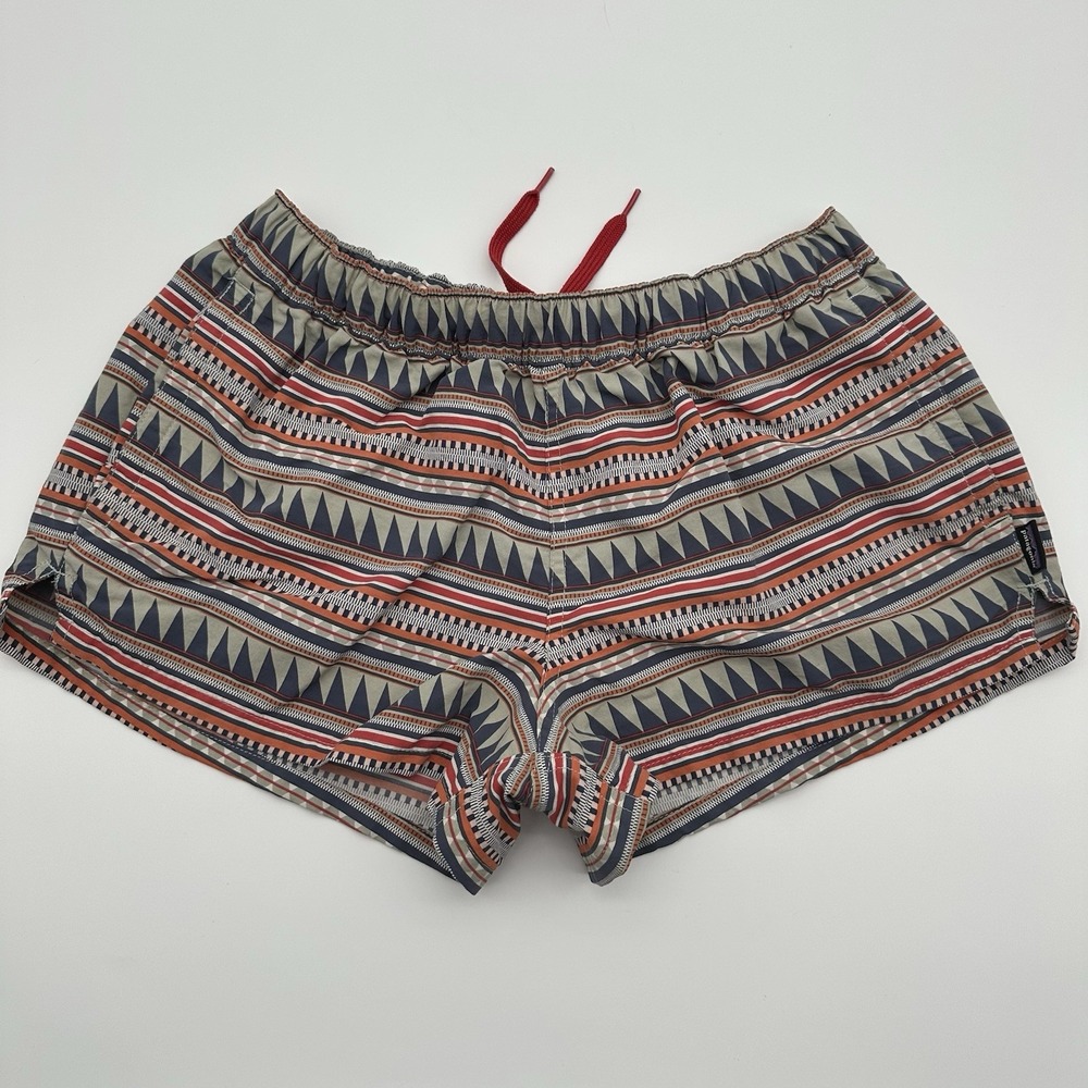 Patagonia Barely Baggies‎ Shorts 2.5'' Aztec Print Multicolor Women's Size Small